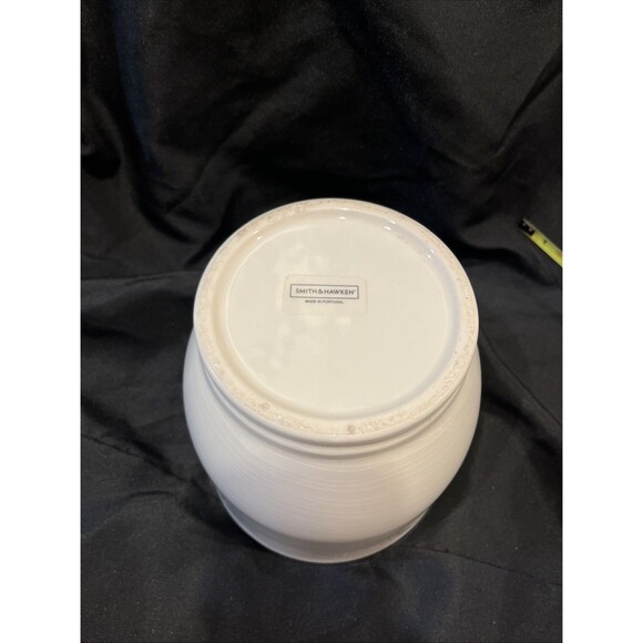 Smith & Hawken Off-White Ceramic Pottery Flower Planter Portugal Made 6.25”X6.5 - Picture 7 of 10